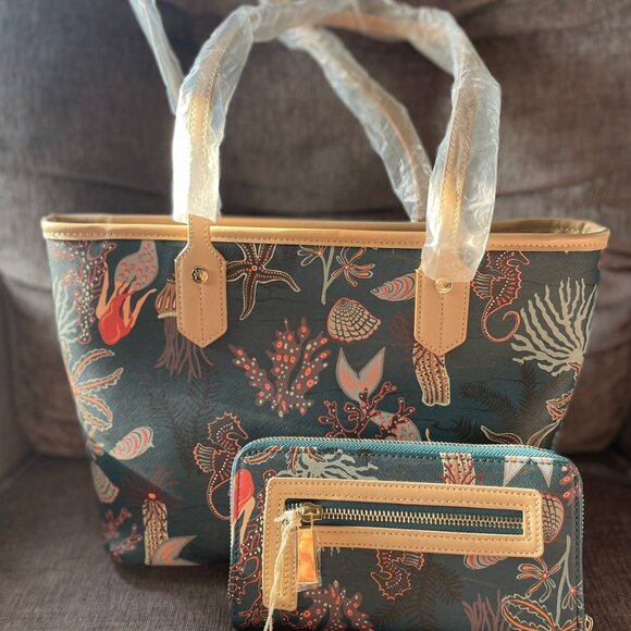 Spartina 449 Mystic Mermaid Medium Tote & Wrist Wallet - Picture 10 of 10